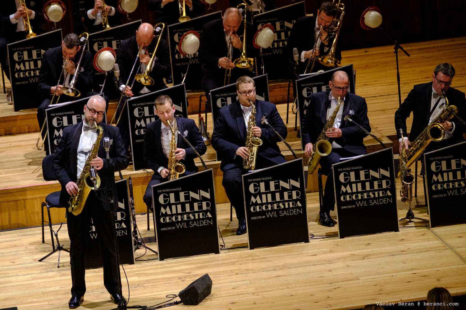 Swing, swing, swing: a history of big band jazz | udiscover