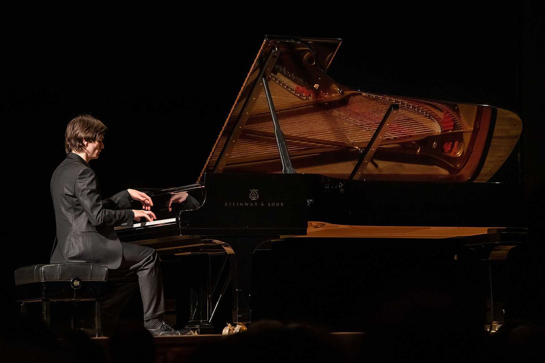 Дмитрий константинович алексеев (dmitri alexeev) | belcanto.ru