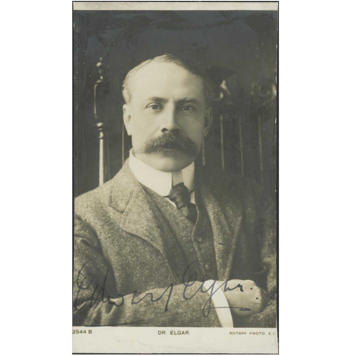 His world com. Элгар композитор. Edward Elgar фото.