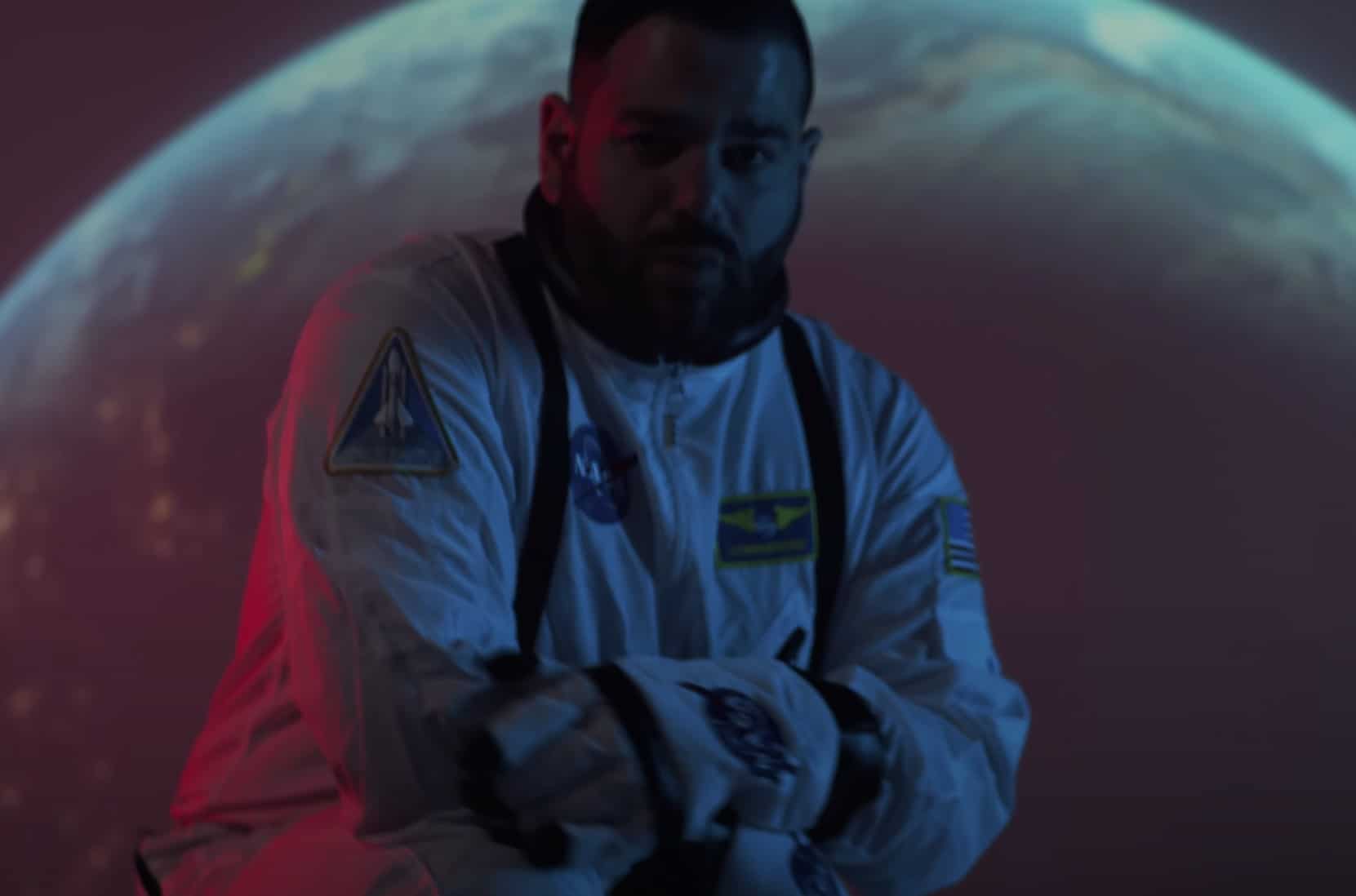 Masked wolf – astronaut in the ocean | lyrics meaning & song review