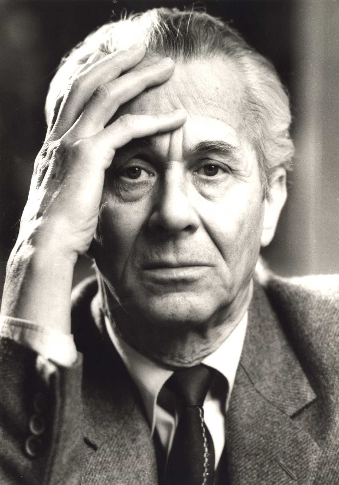 Презентация
шабуниной а. к.
карэн суренович хачатурян
(1920-2011)
юбилейные презентация, доклад, проект