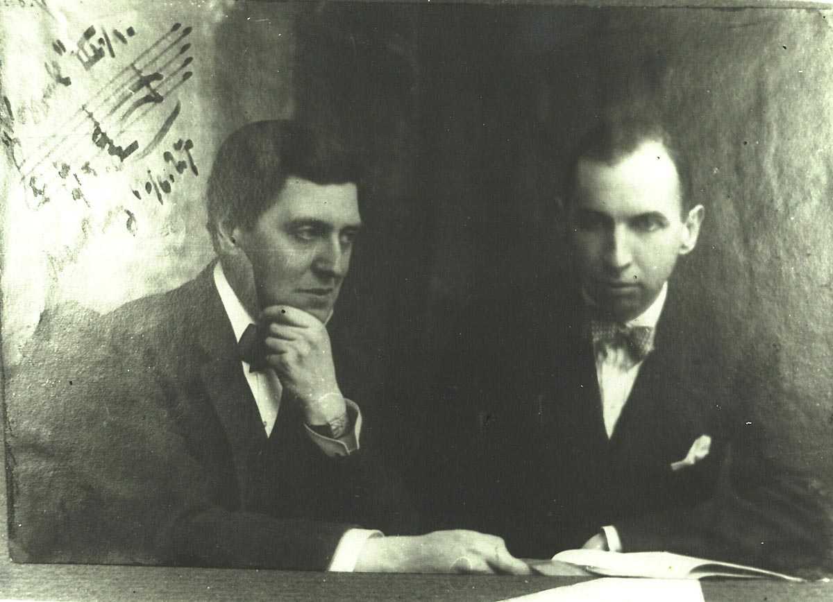 Стрельников,_николай_михайлович : definition of стрельников,_николай_михайлович and synonyms of стрельников,_николай_михайлович (russian)