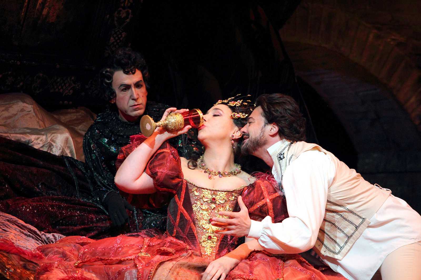 Опера оффенбаха «сказки гофмана» (les contes d’hoffmann) | belcanto.ru